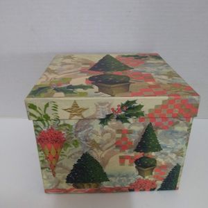 The Lindy Bowman Company Christmas Gift Box/w Lid